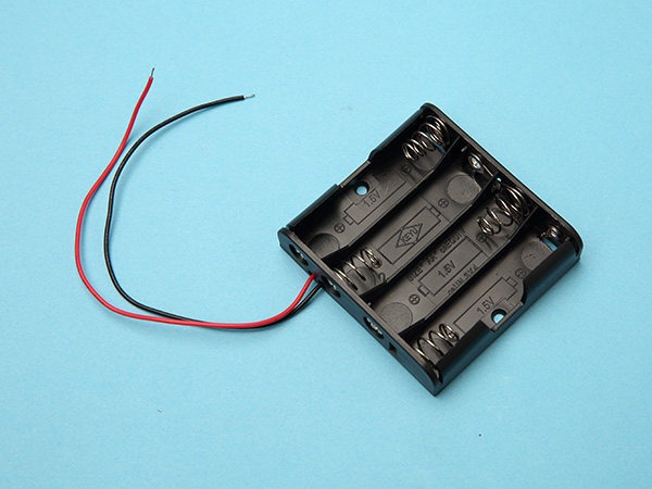 4xAA battery holder  (with wire)