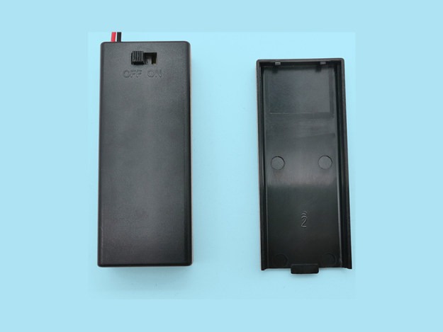 2 AAA battery holder with switch and cover