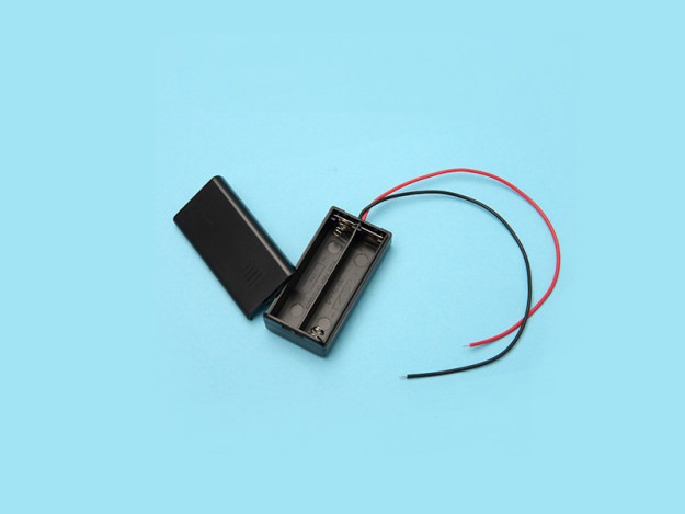 2 AAA battery holder with cover