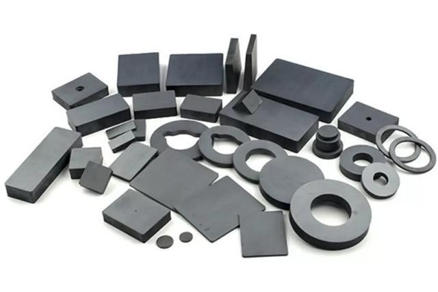 Ferrite magnet