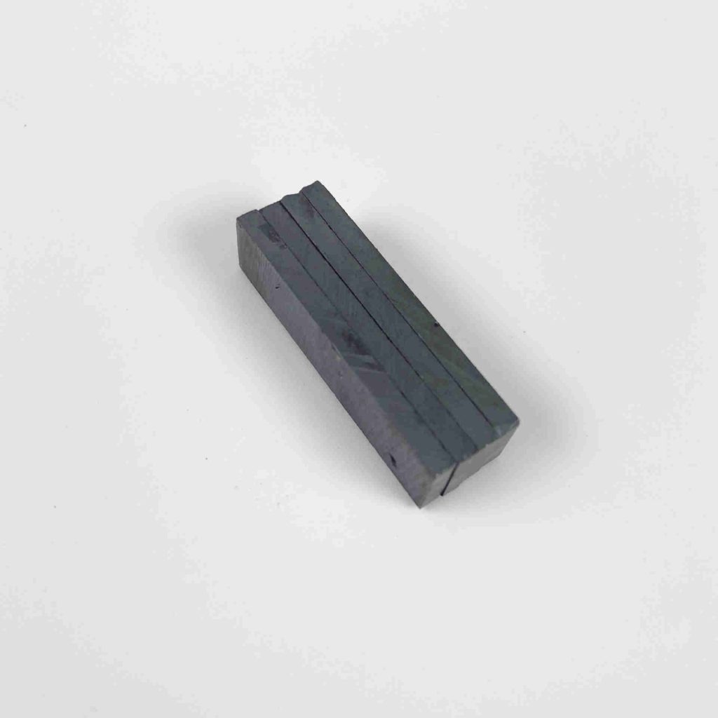 Black Square Ferrite Magnet