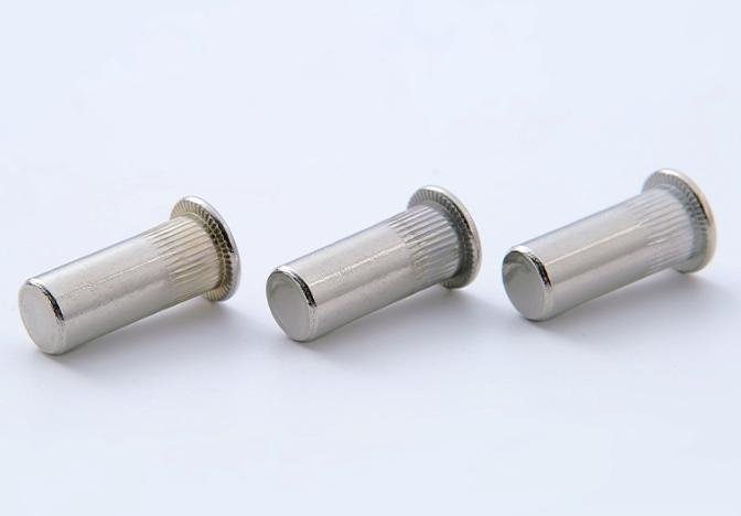 Flat Head Rivet Nut With Knurl Close End