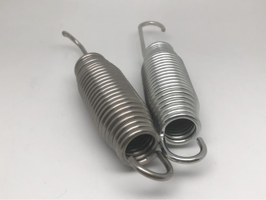 tension springs with different length hook