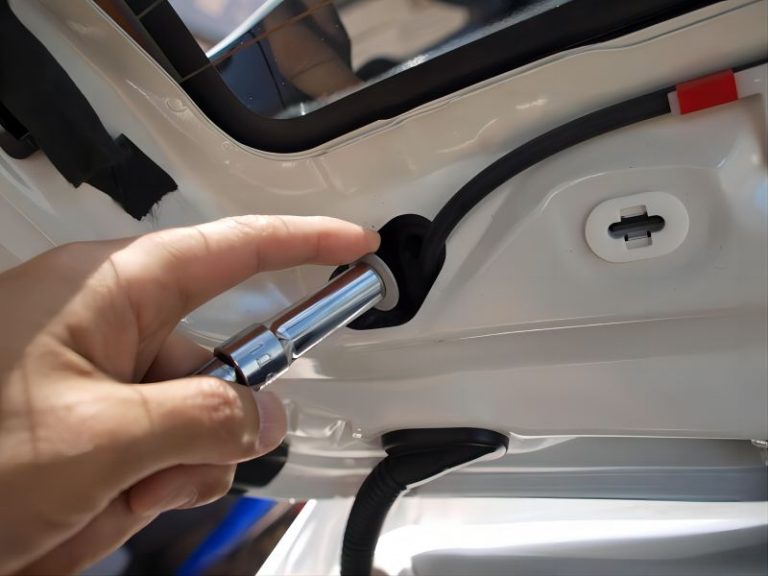 How to Install and Uninstall Hollow Rivets Safely