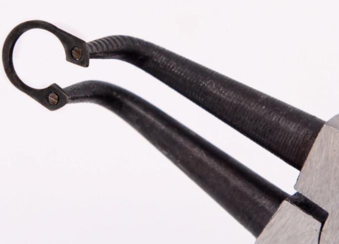 application of shaft retaining ring