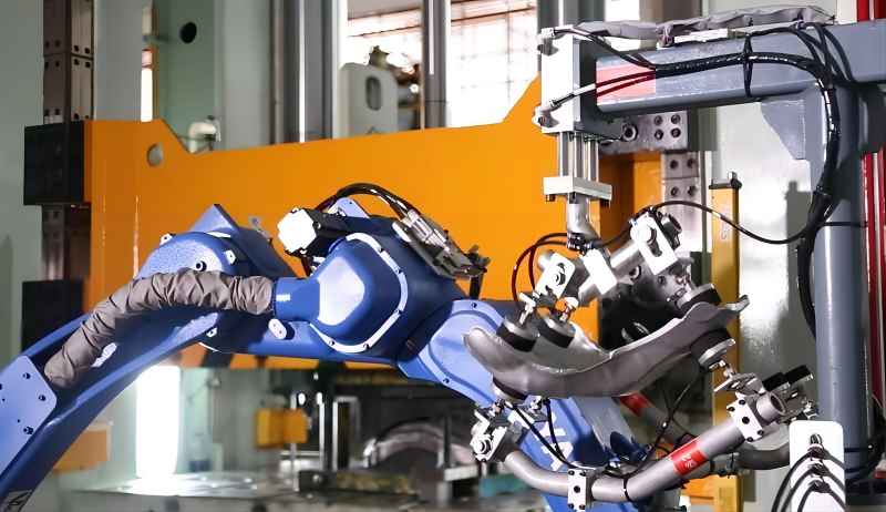 automation and robotics in metal stamping customization