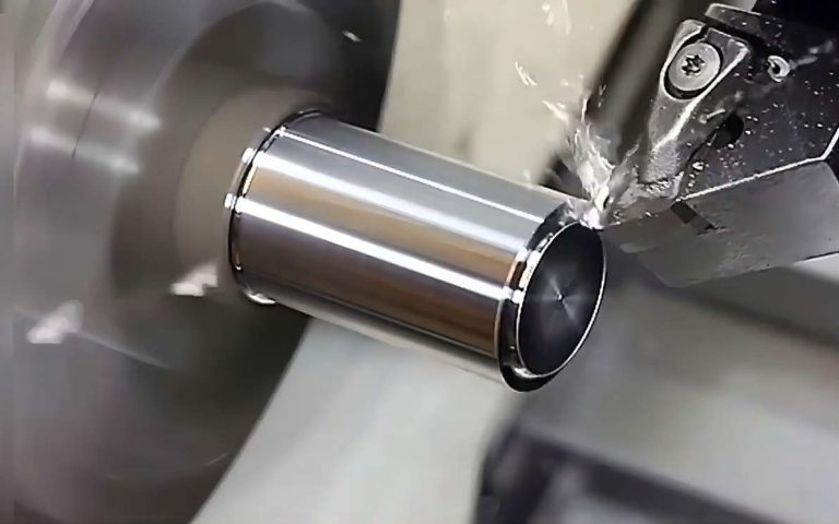 CNC Threading: A Guide to Efficient and Precise Thread Machining in CNC Machining Centers