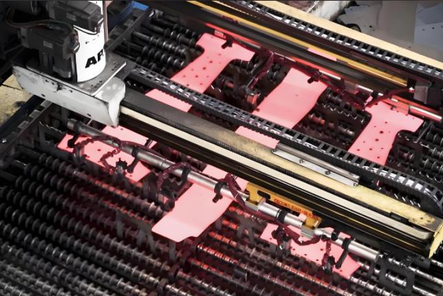 choose thermoforming or injection molding