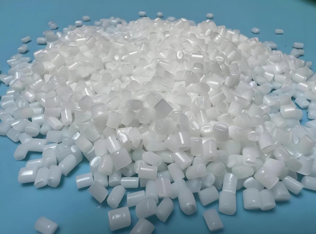 pe materials of injection molding