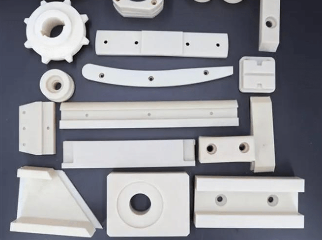 factors to choose plastic injection molding service
