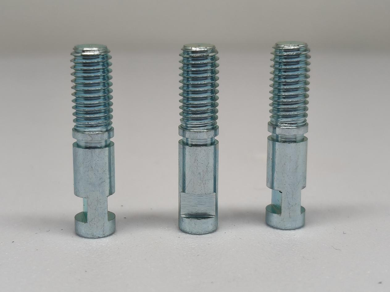 Custom Shoulder Bolt Manufacturer