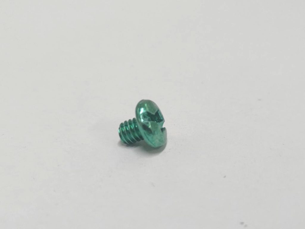 Green Zinc-Plated Pan Head Combination Screw Manufacturer