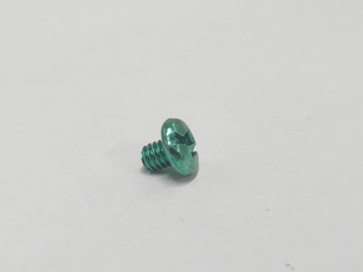 Green Zinc-Plated Pan Head Combination Screw Manufacturer