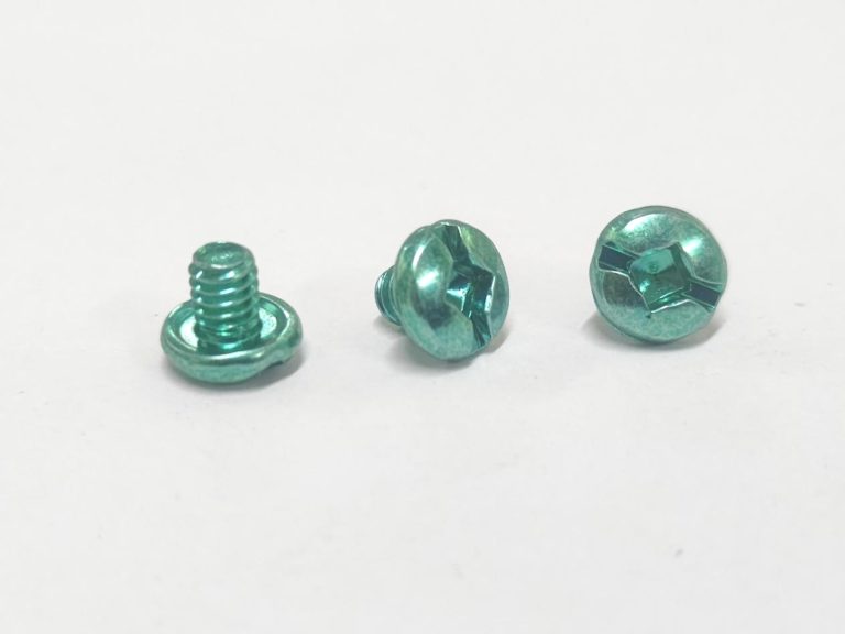 Green Zinc-Plated Pan Head Combination Screws