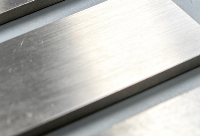 alloy steel cnc machining complex part material